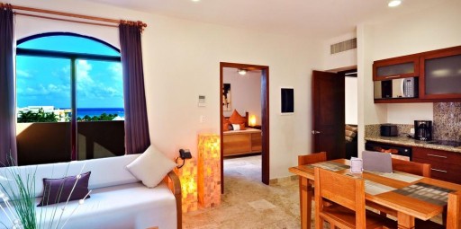 1 Bedroom Penthouse with Private roof top
